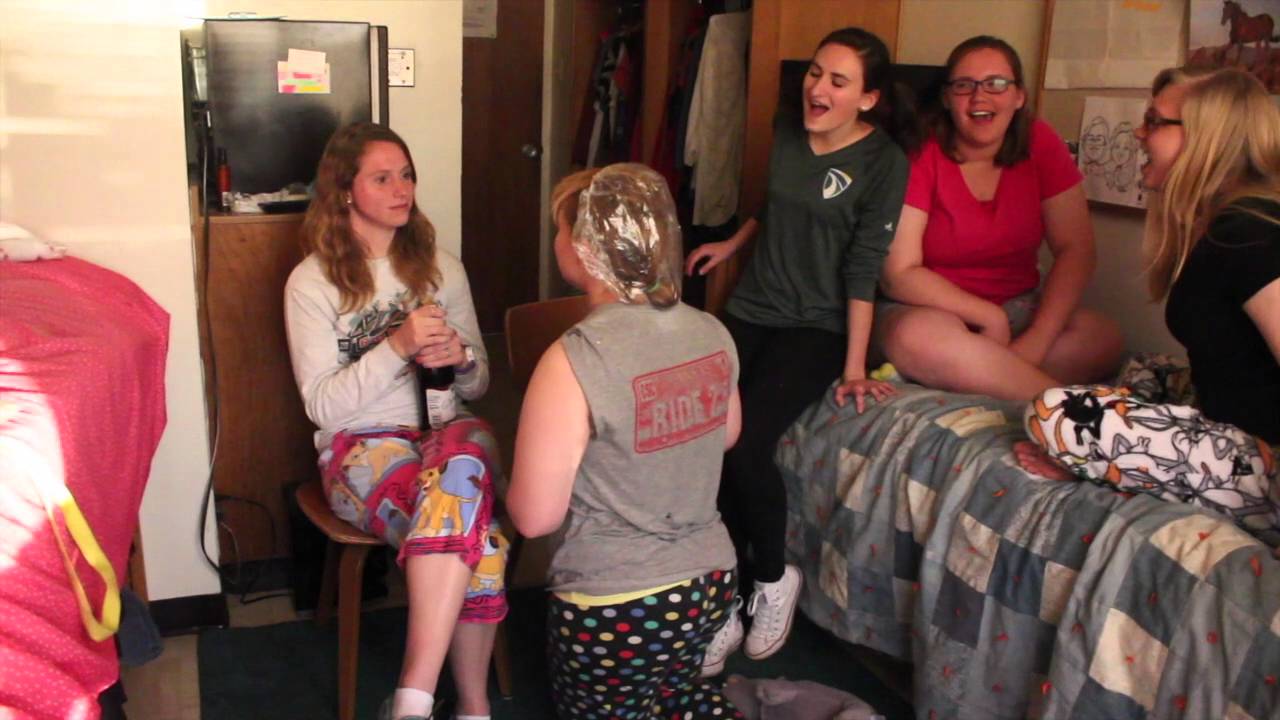 Grease: Slumber Party Scene