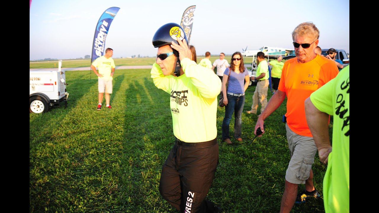 Jay Stokes & Skydive Indiana To Set Skydive Record At Frankfort Airport