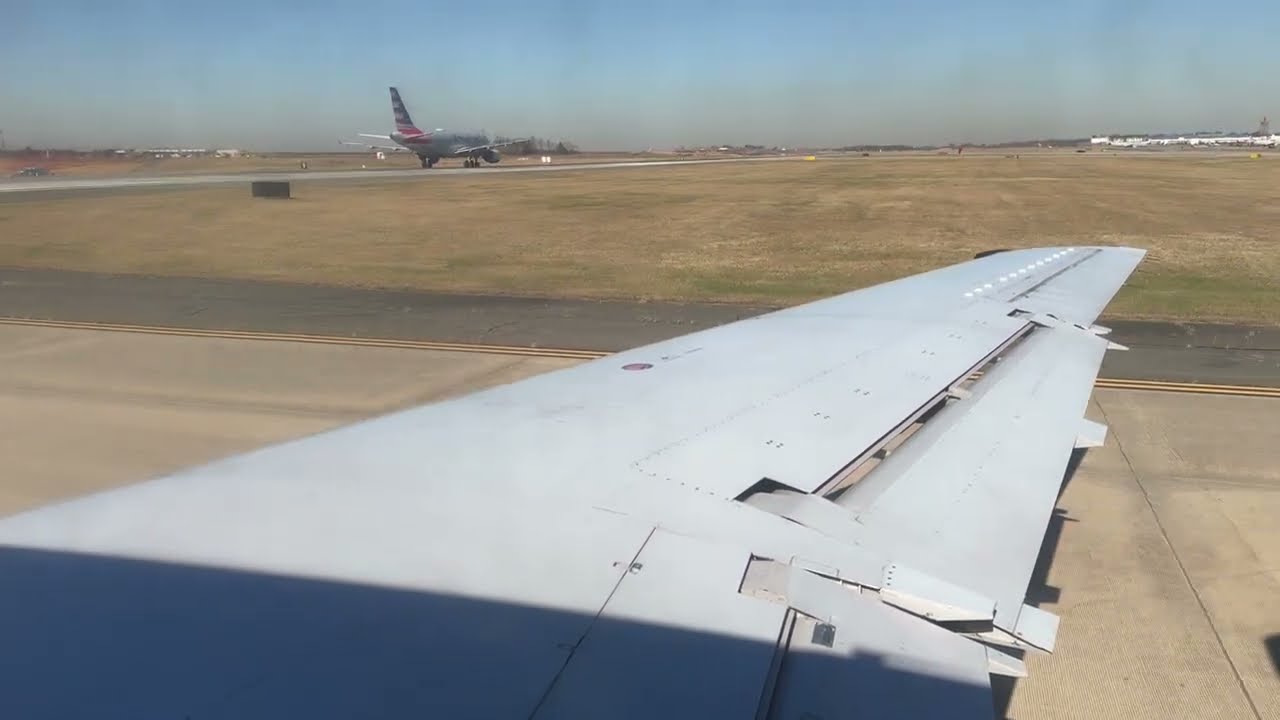 Embraer ERJ-135 Takeoff KCLT 113023