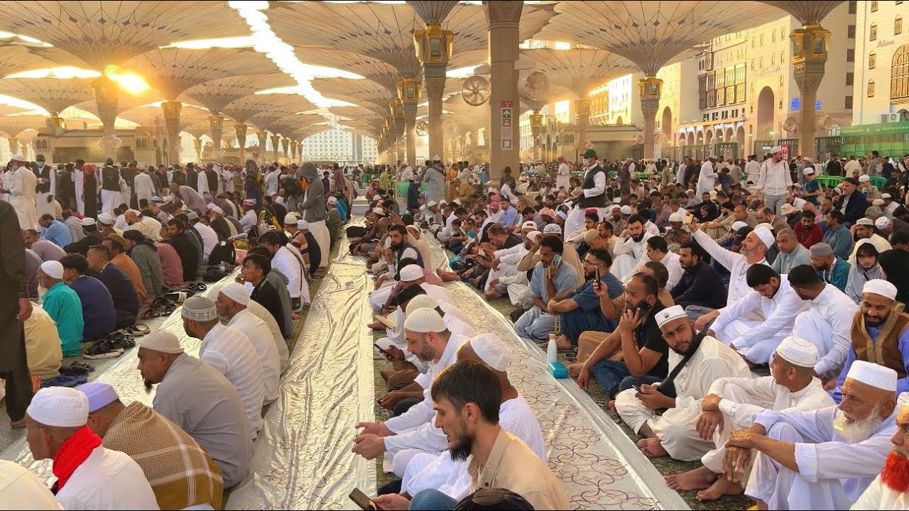 شاهد سفر الصائمين في أول أيام الشهر الفضيل في المسجد النبوي الشريف أجواء لا تفوت 