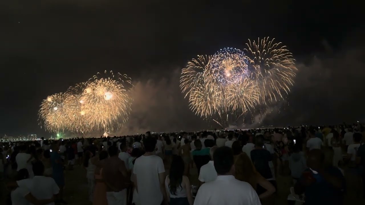 Queima de fogos em Santos/SP na íntegra - Reveillon 2024