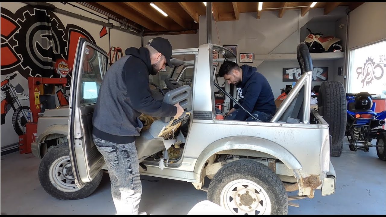 NOUVELLE VIE POUR LE SUZUKI SAMURAI - ON LE SAUVE DE L'ABANDON