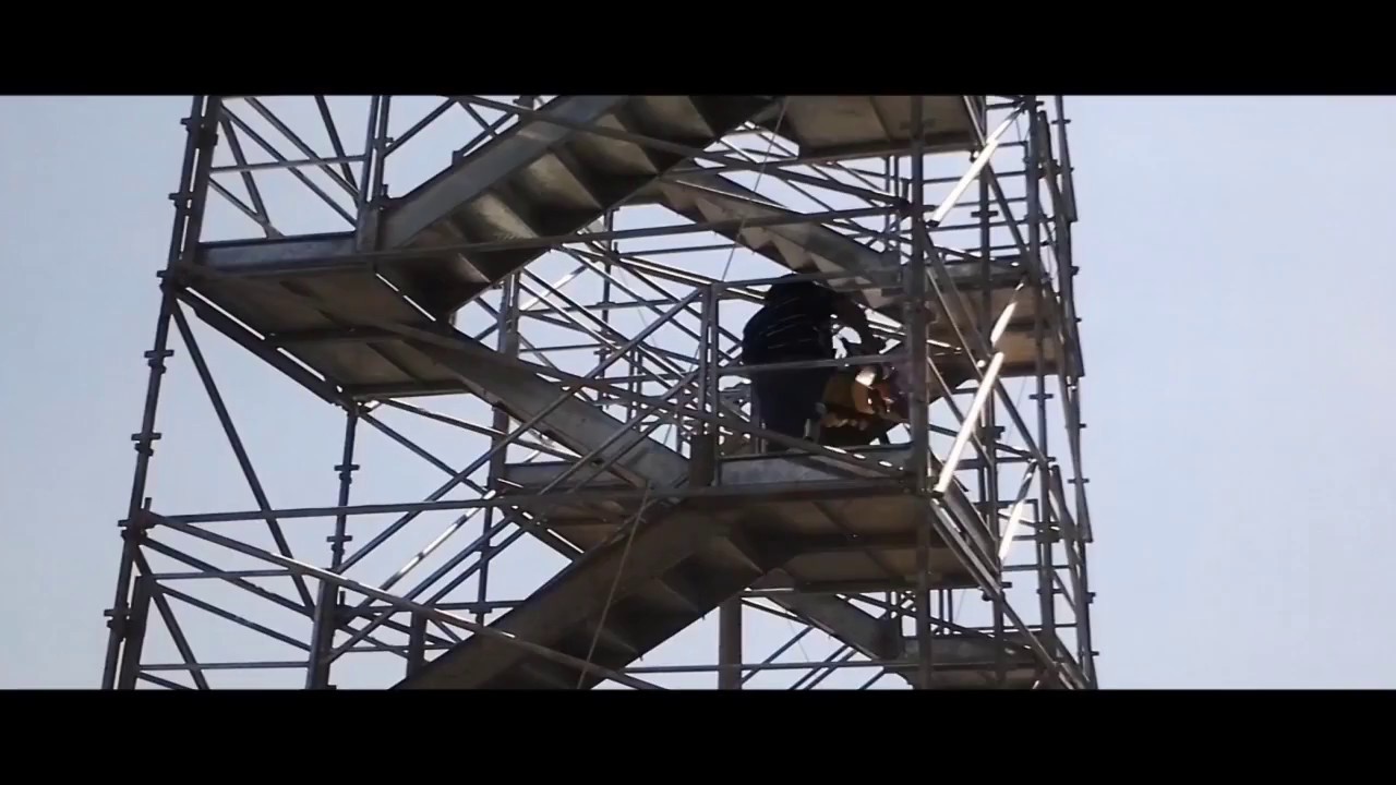 Z - zero e zig zag - SAMII  EM SUBIDA DE ESCADAS.