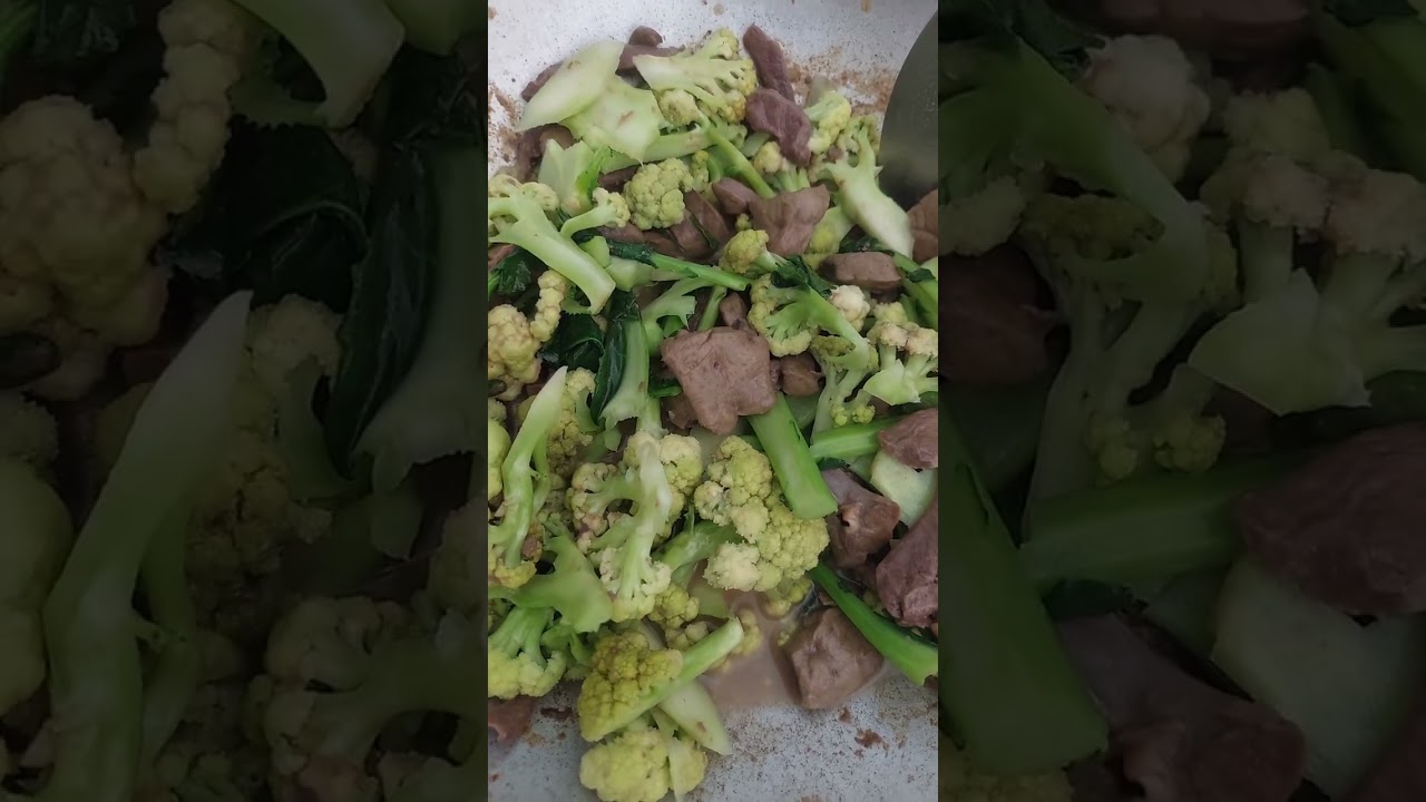 ឆាផ្កាស្ពៃគ្រឿងក្នុងគោ