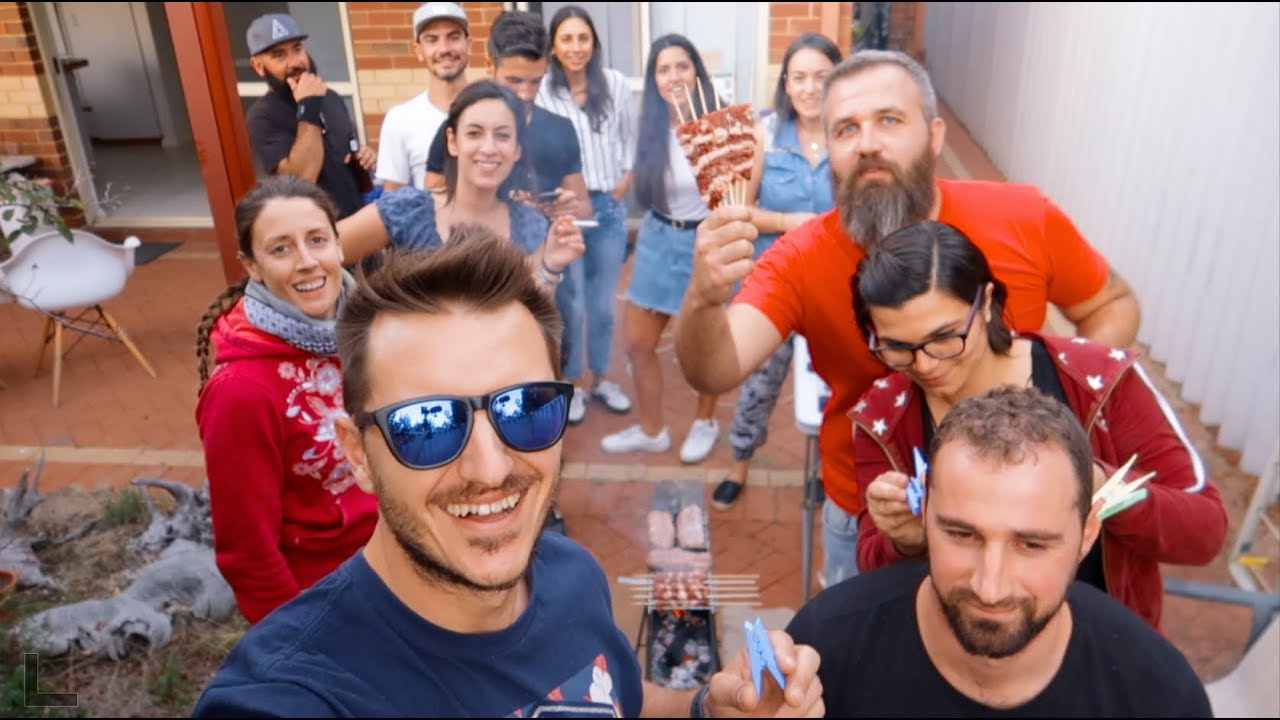 Tradizioni abruzzesi in Australia, Arrosticini -Vlog37- #Australia-Italia