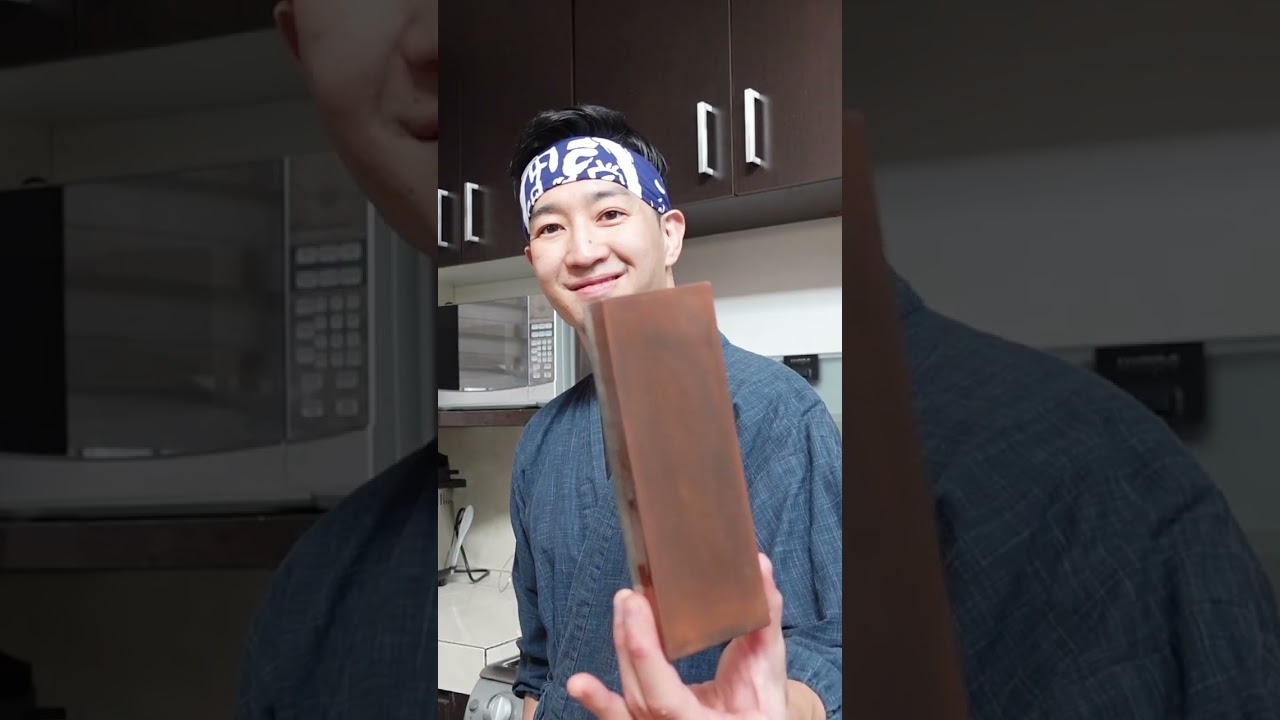 Afila tu cuchillo como un profesional | Cocina Japonesa Con Yuta #Shorts