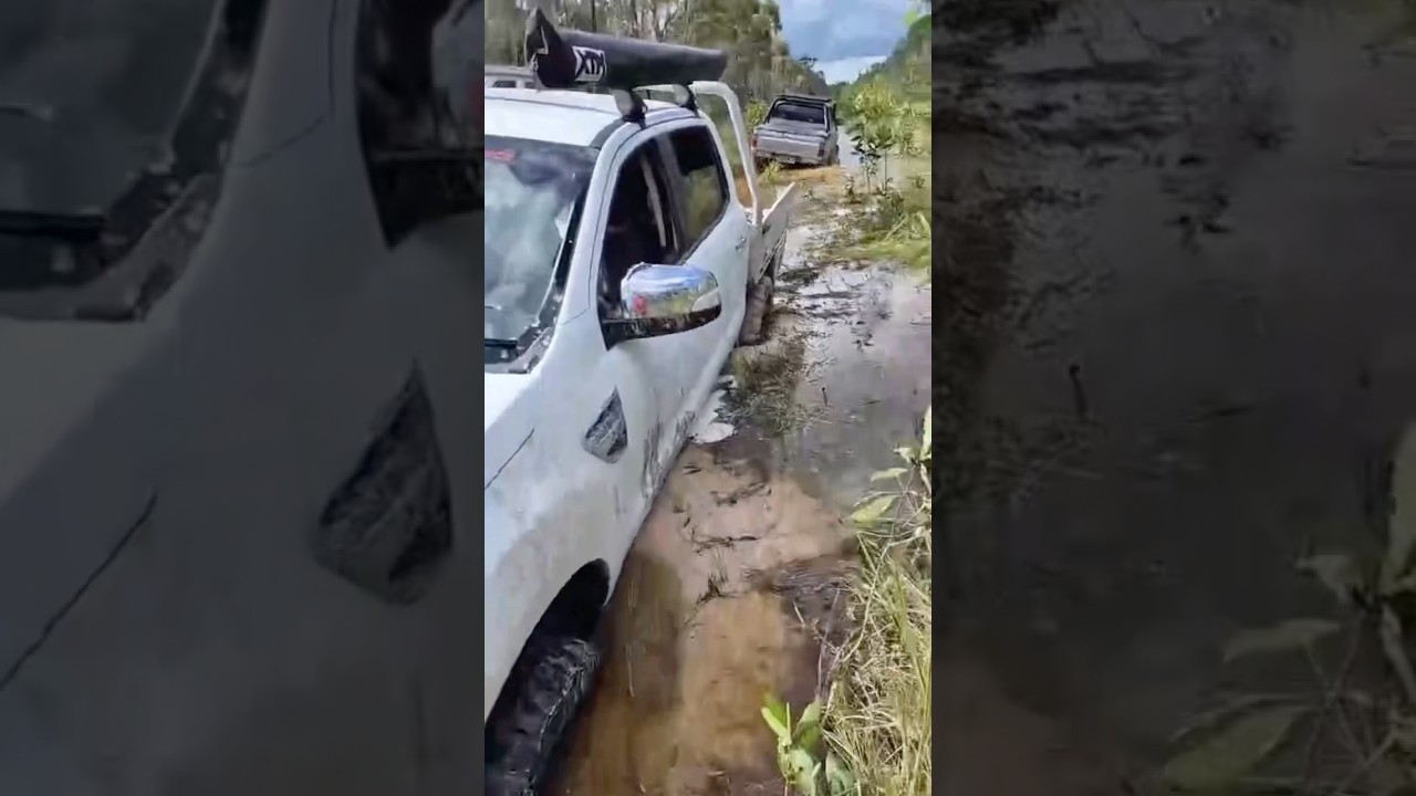 Welp&hellip; that&rsquo;s a bad day 😳😂 #offroading #stuck #4x4