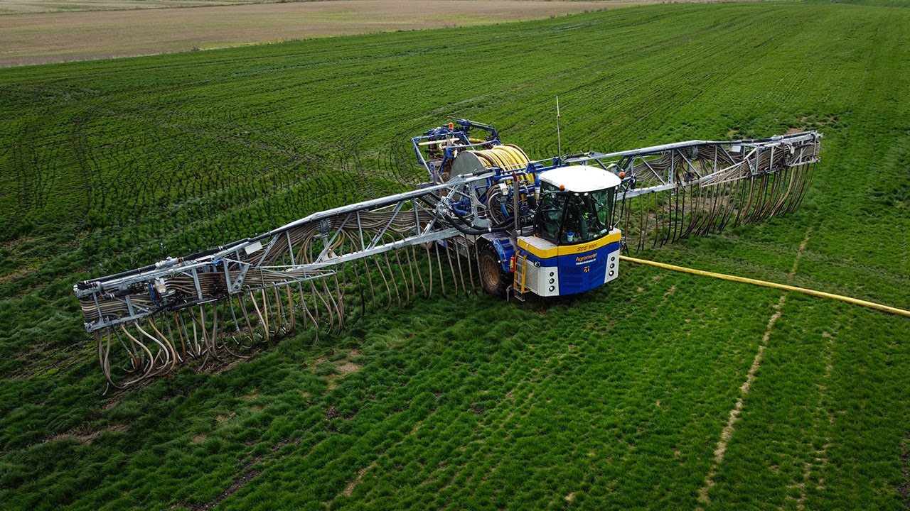 Agrometer SDS 8000 Laying out slurry I Gangergaarden's Maskinstation