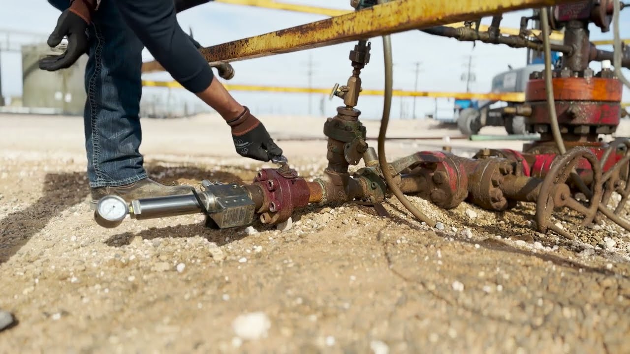 Oilfield Guide to Becoming a Well Technician