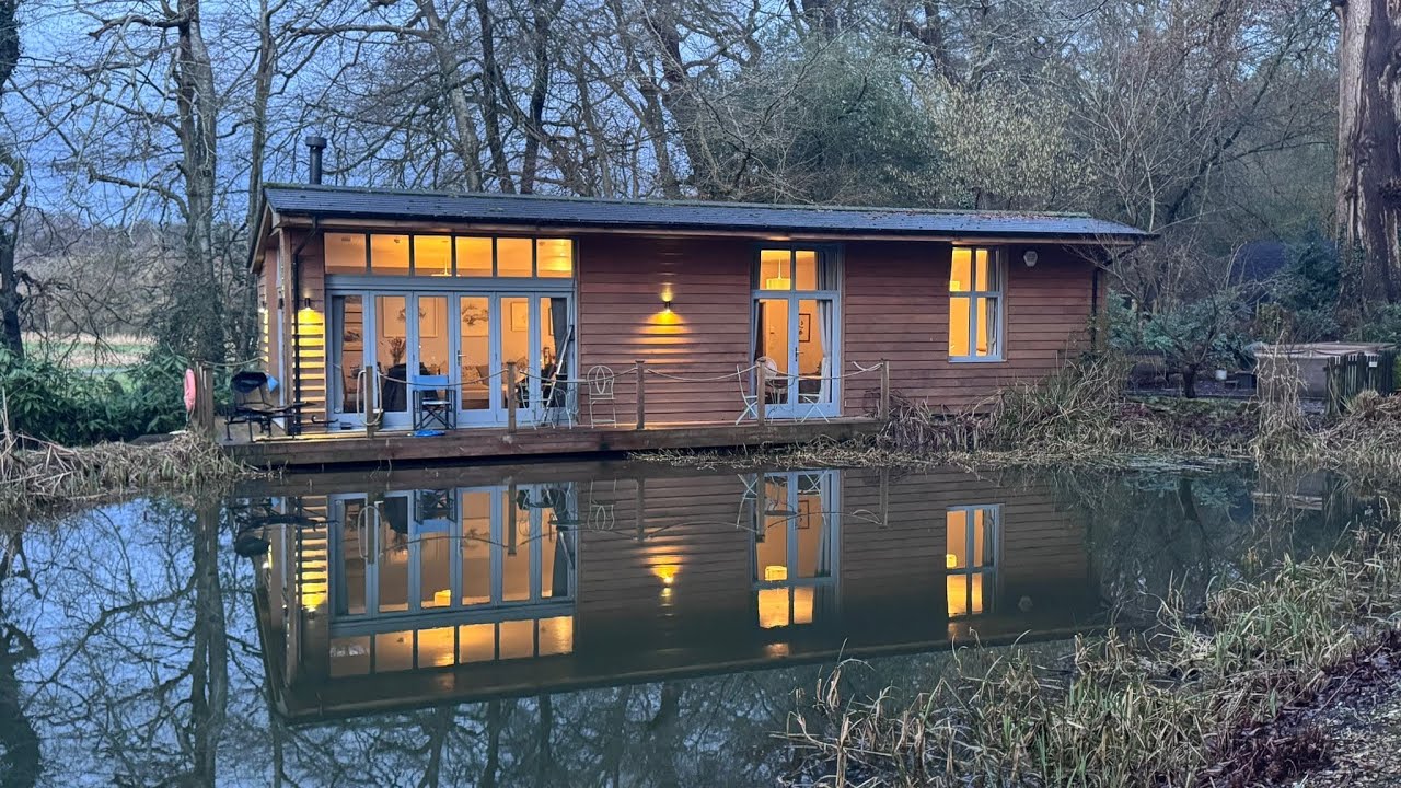 Winter Barbel Fishing On The Hampshire Avon  