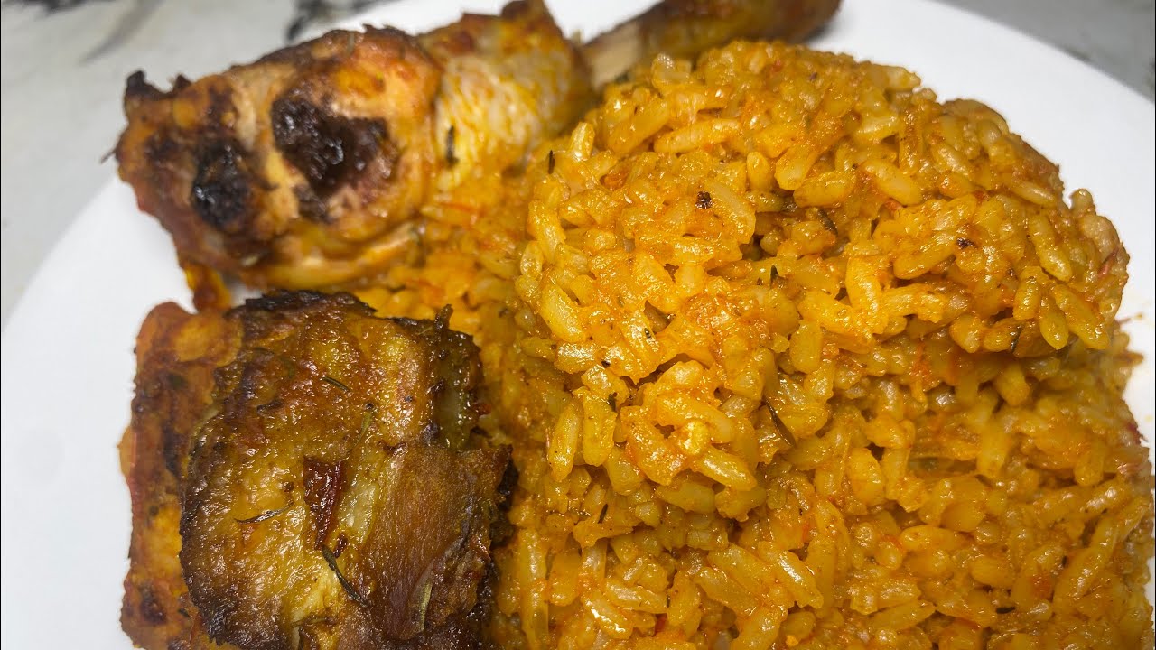 HOW TO MAKE COCONUT JOLLOF RICE | EASY AND DELICIOUS COCONUT JOLLOF RICE RECIPE FOR BEGINNERS 