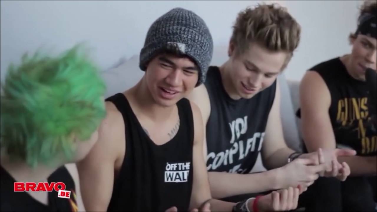 [HD] Cake 5SOS Moments -2-