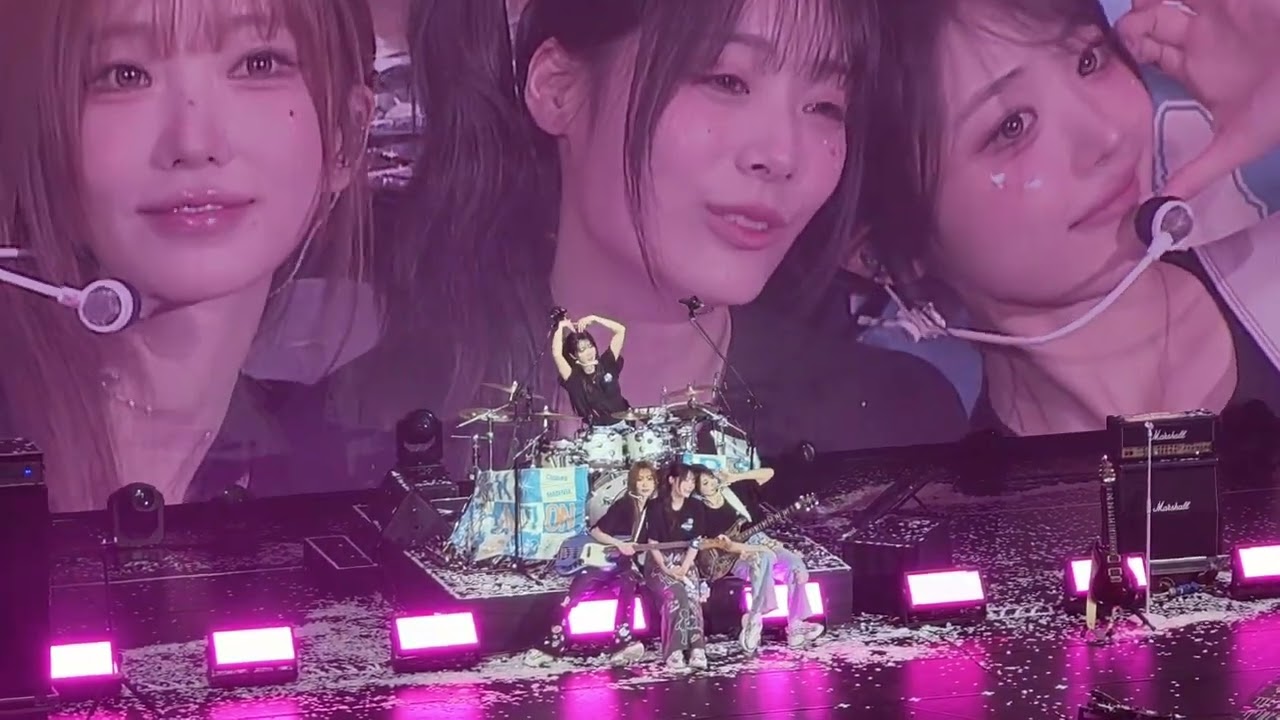 QWER - Make our Highlight，say goodbye😭_QWER 1ST WORLD TOUR ＜ROCKATION＞ in TAIPEI_20260215