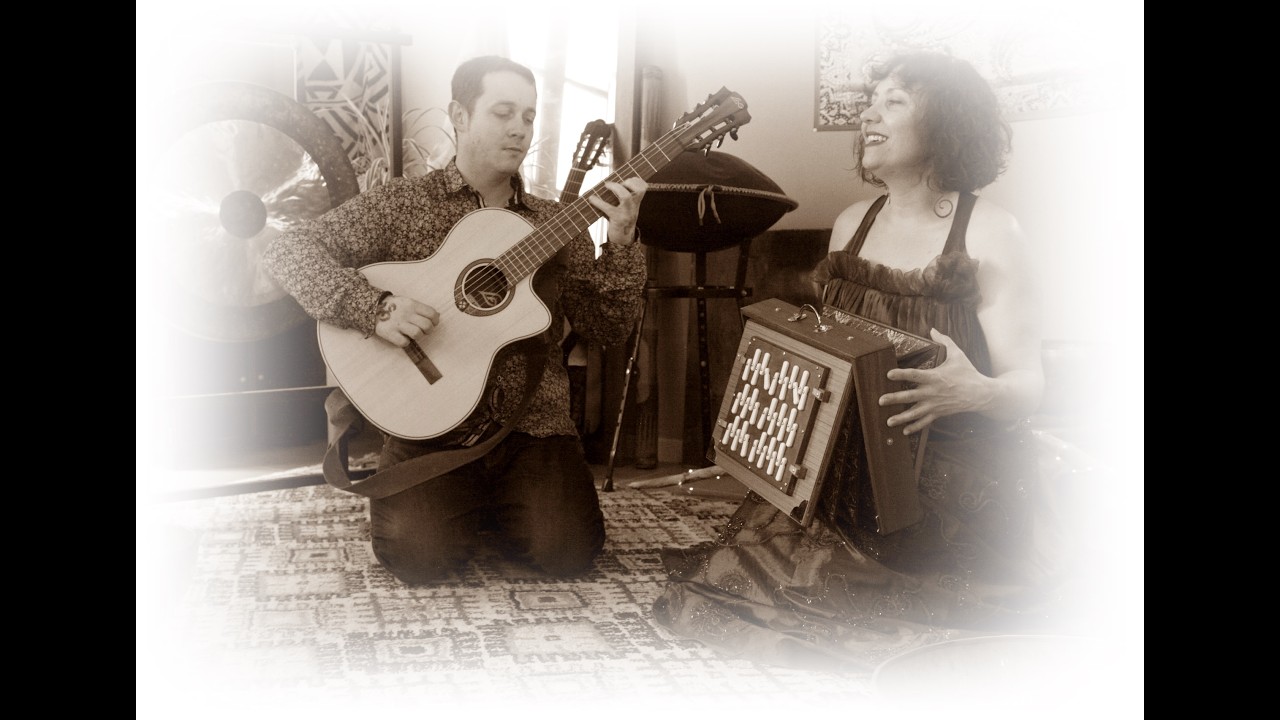 ✨ Concert Doré – Musique Apaisante & Vibrations Sacrées 🌙🎶 | C’est du Joli ! (Extrait Live)