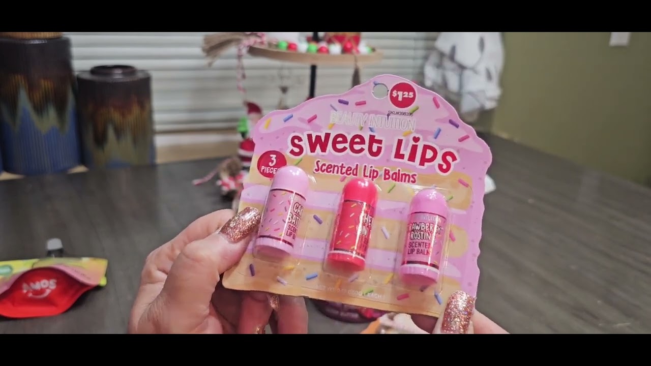 ASMR GUM CHEWING DOLLAR TREE HAUL**11/19/24**AWESOME FINDS