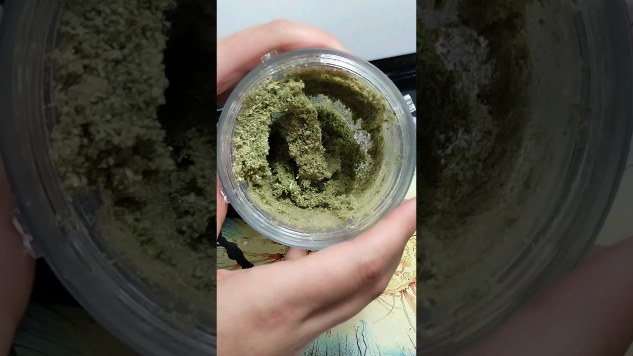 Weed ASMR 👂🌿 || #weedgotmefaded #asmr #satisfying #satisfyingvideo #thirsttrap #satisfyingasmr