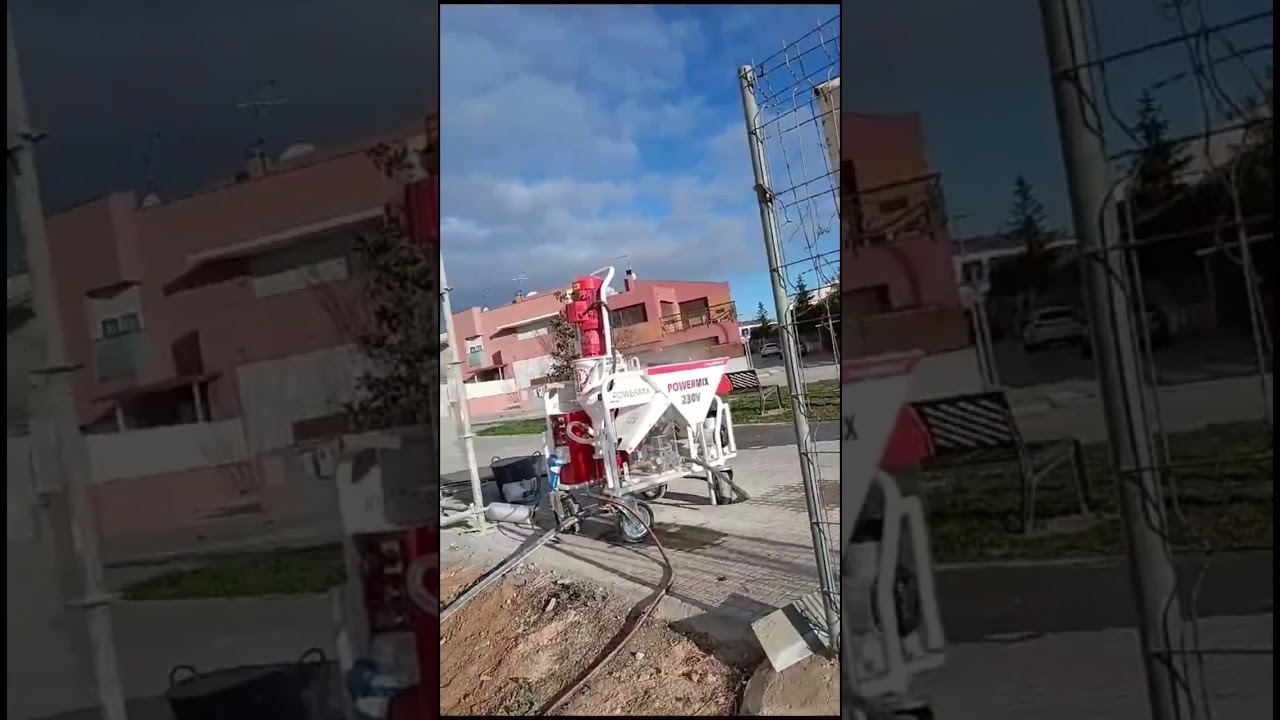 Desde Barcelona nuestra cliente y amiga Sonia Proyectando Mortero con Maquina Powermix Monofasica