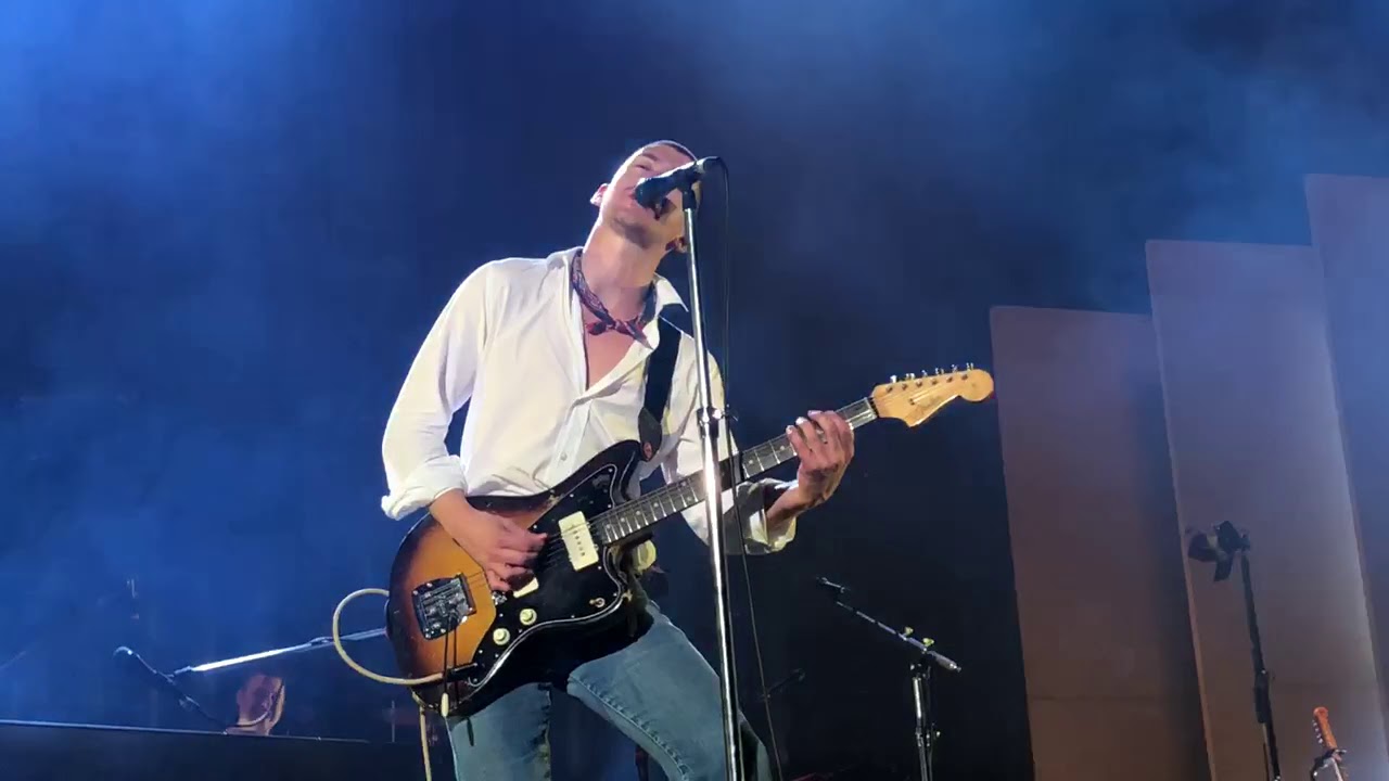 Arctic Monkeys - Dancing Shoes live @ Bill Graham Civic Auditorium, SF - Oct 21, 2018