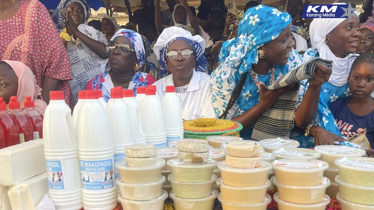 Remise de Matériels aux Femmes transformatrice de la Commune de Soum par le DAGE Abibou Ngom