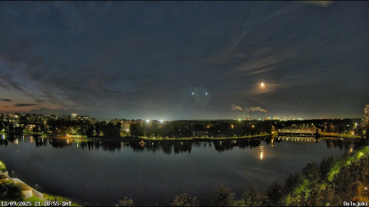 Live 24/7 Nature Cam &mdash; Oulu Finland Skyline, Night Sky, Aurora Borealis & Relaxing Ambience