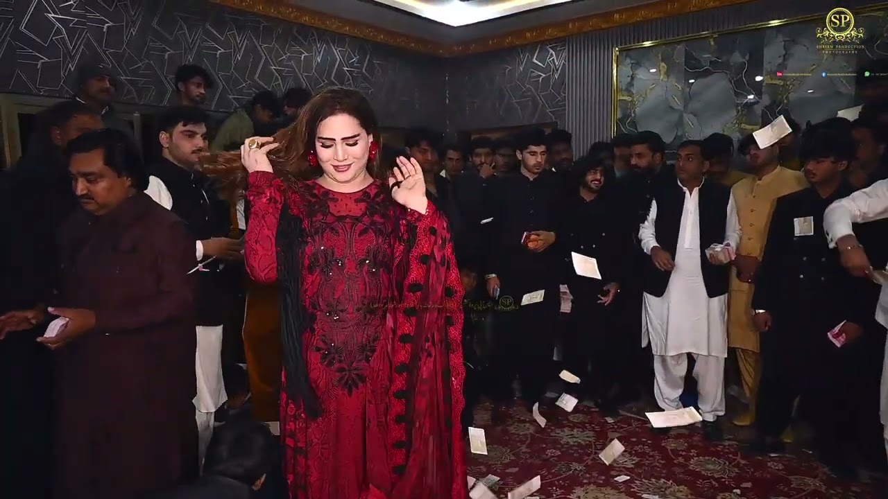 Tum Bacho gay kis Tarah Dance Performance by Pari Paro clicks by Sp Prodution 