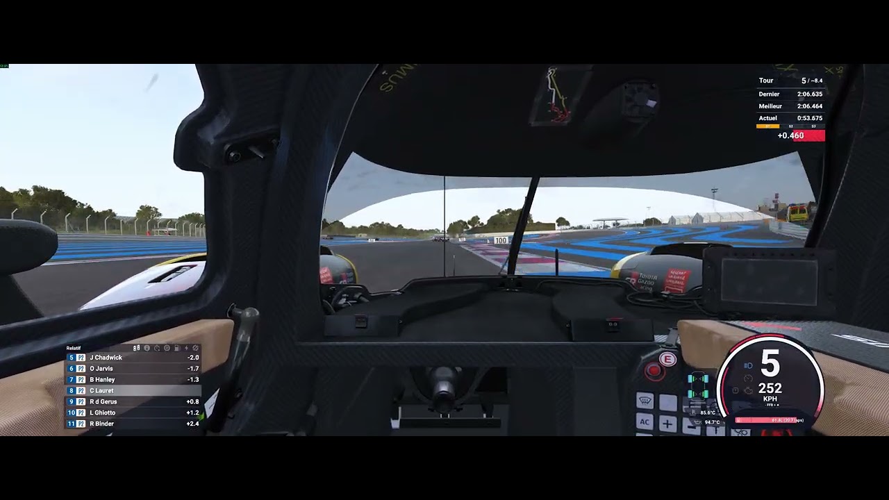 Le Mans Ultimate course onboard.