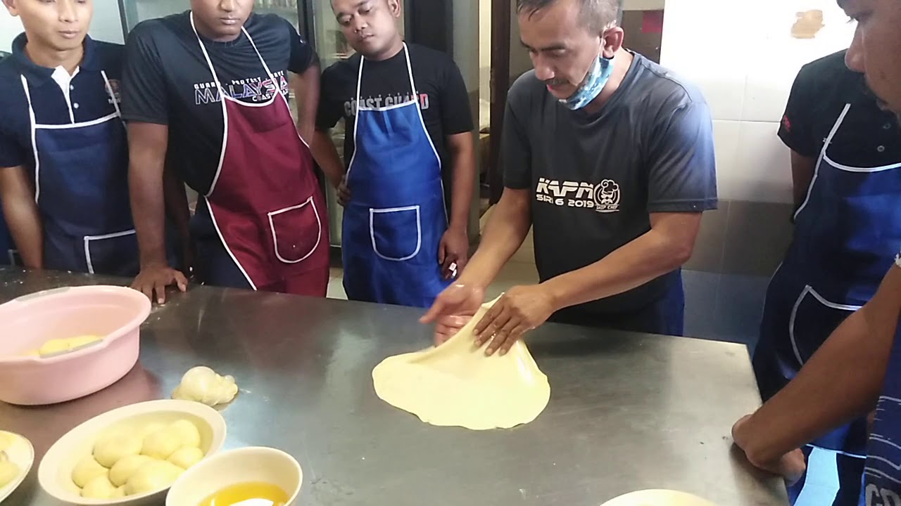 KURSUS ASAS PENYEDIAN MAKANAN SIRI 7/2020  (TUTORIAL TEBAR ROTI CANAI)