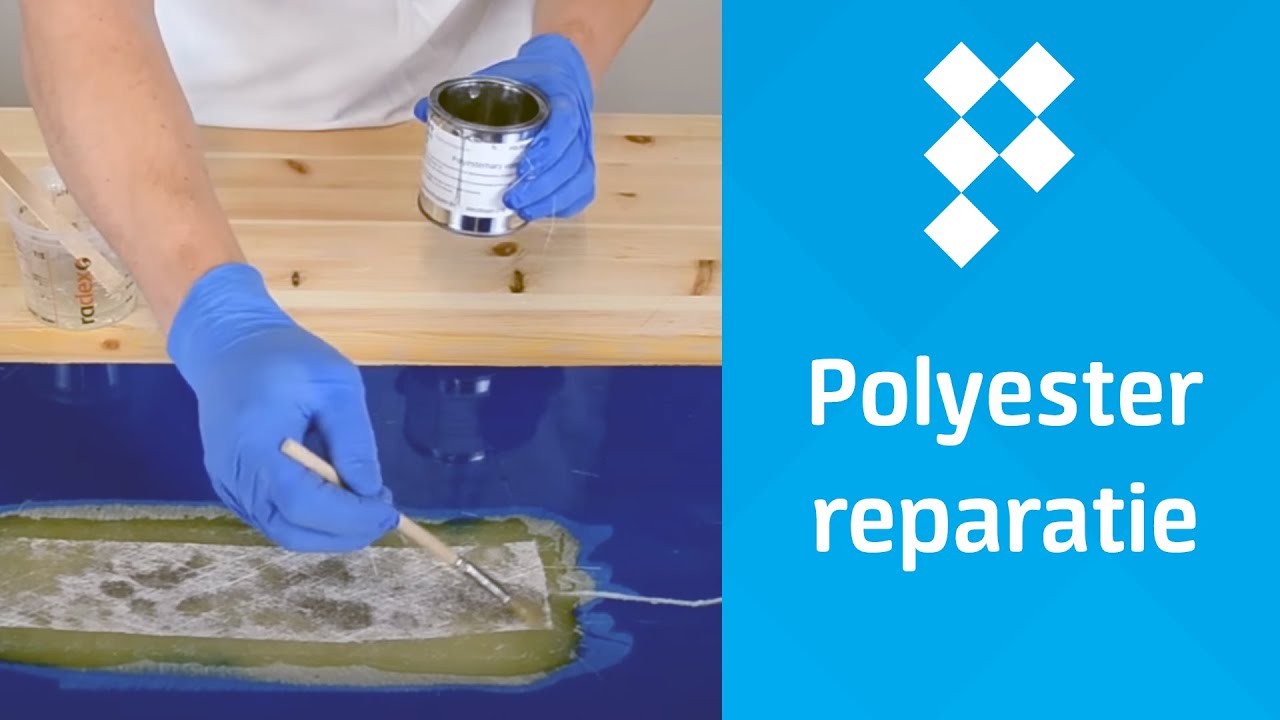 Polyester reparatie met polyesterhars en glasmat