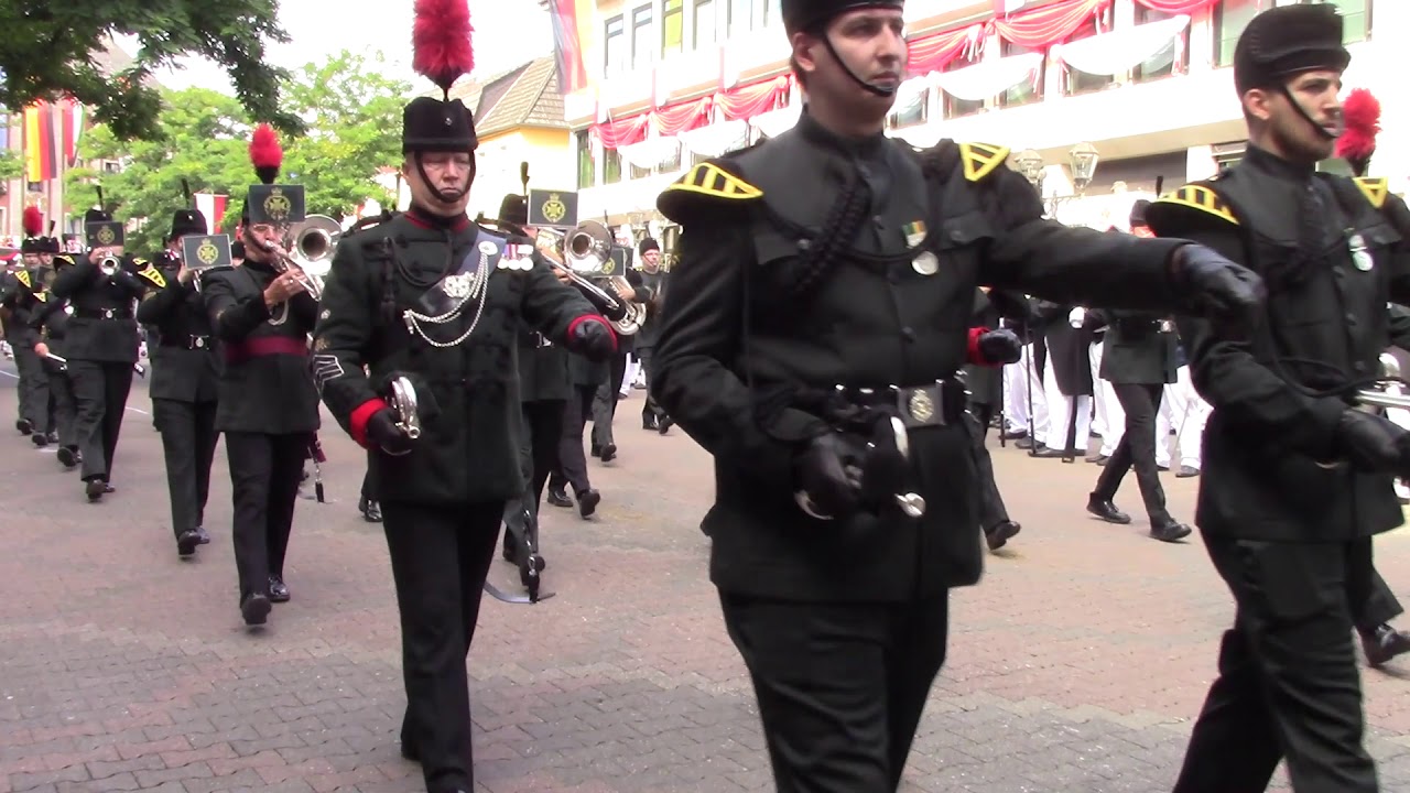 Schützenfest 2019 in Neuss: Quirinus Band & Bugle Corps 2011 e.V.