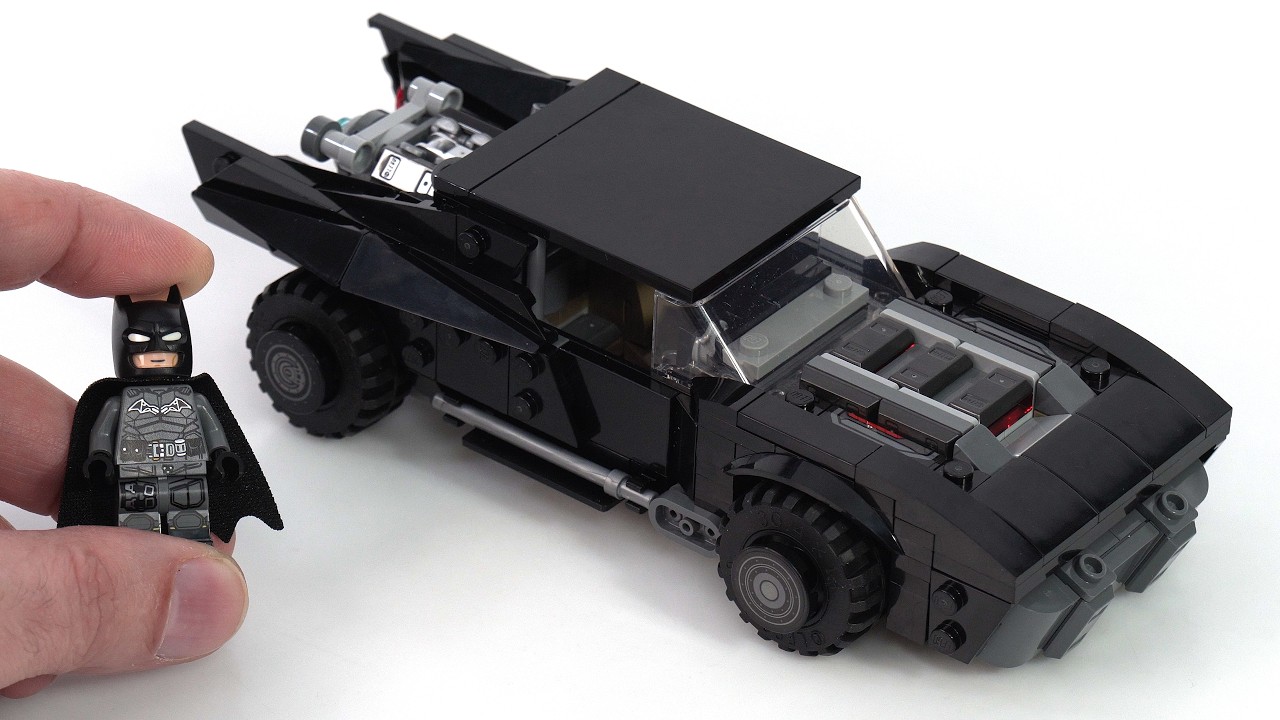 LEGO DC The Batman Batmobile in-hand review! Speed Champions-class build #NotSponsored 76332