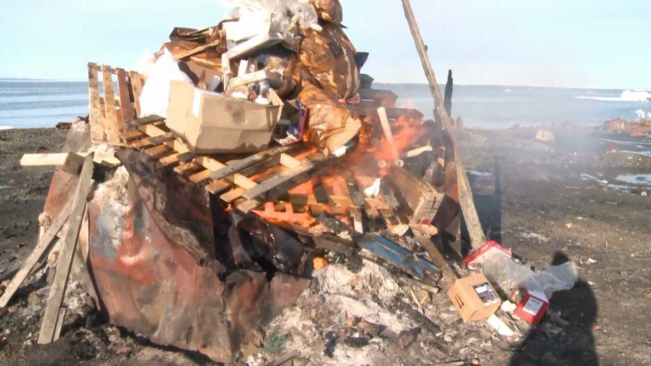 ARKTIS FØRSTE FORBRÆNDINGSANLÆG