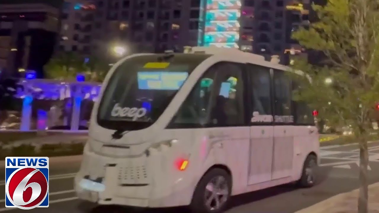 Driverless shuttle returns to the streets in Orlando