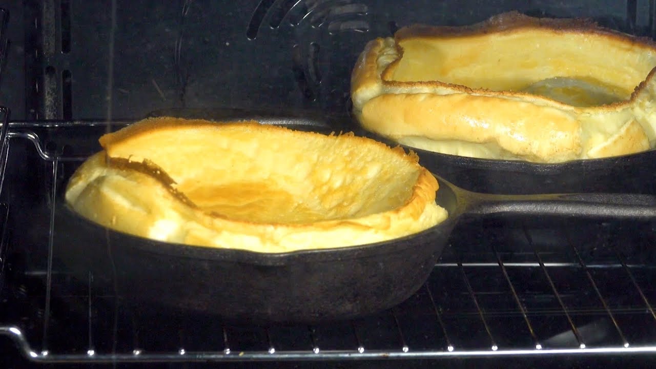 ダッチベイビーがスキレット上で盛り上がる。目にも舌にも美味しい！
