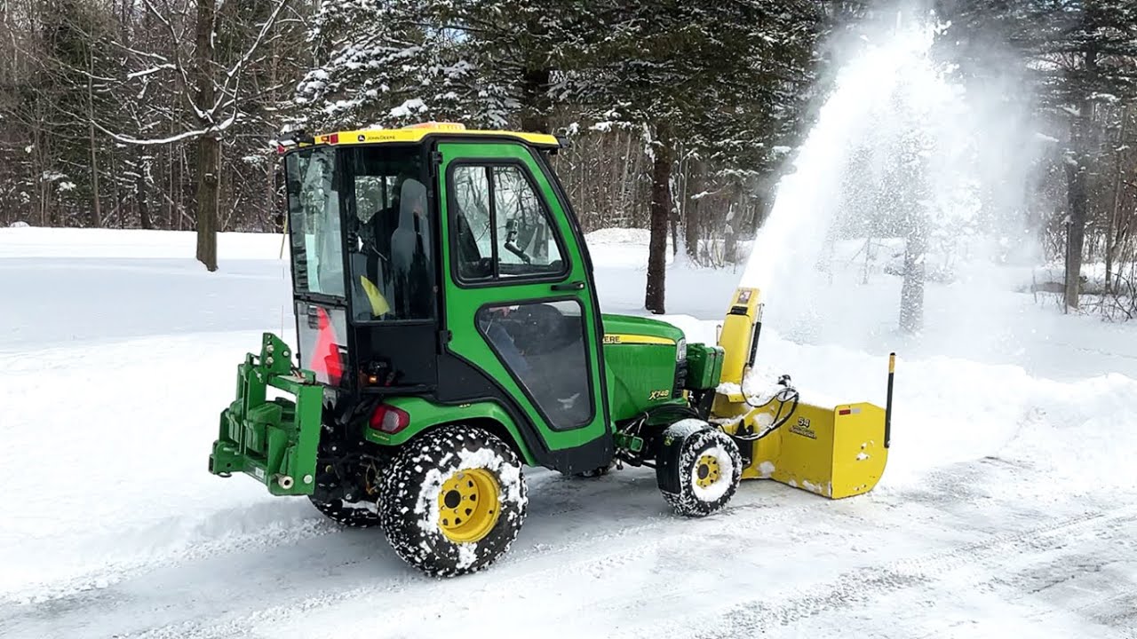 John Deere X748 - 54 Inch Blower - Snow Blowing