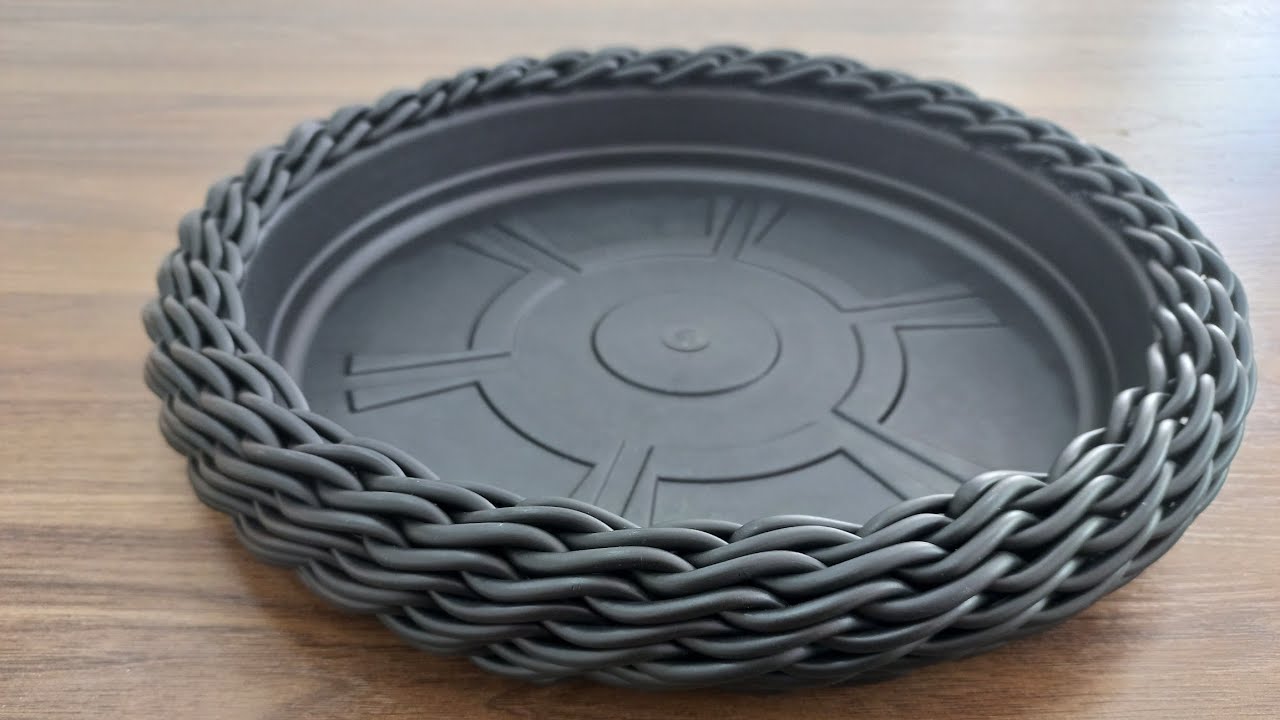 Como Decorar um Vaso em Fibra Sintética Com as Sobras de Material
