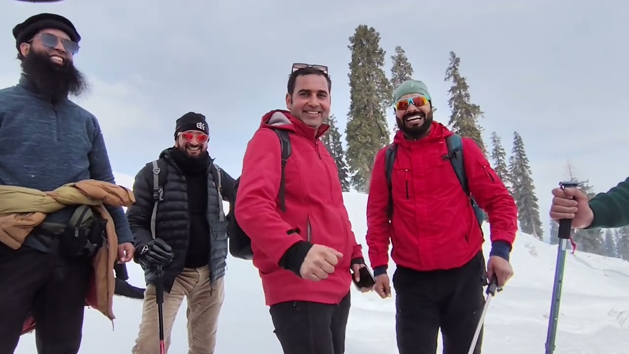 Snow Trekk to Gulmarg 