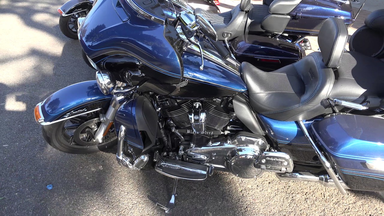2018 Harley-Davidson 115th Anniversary CVO vs Ultra Limited