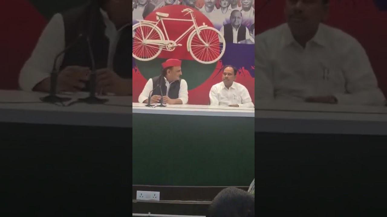अखिलेश यादव जी बीएसपी के पूर्व मंत्री ने जॉइन किया #politics #akhileshyadav azamgarh #samajwadiparty
