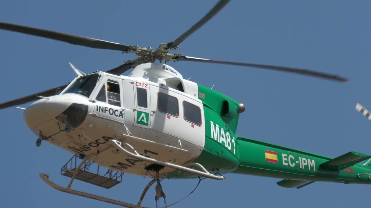 Tarifa incendio forestal #IFTarifa - 5 de Junio 24 - pilotos de helicópteros battallan el fuego