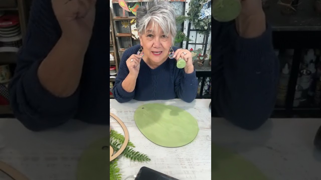 DIY Striped Bunny Door Hanger for Spring/Easter [Chalk Couture Craft]