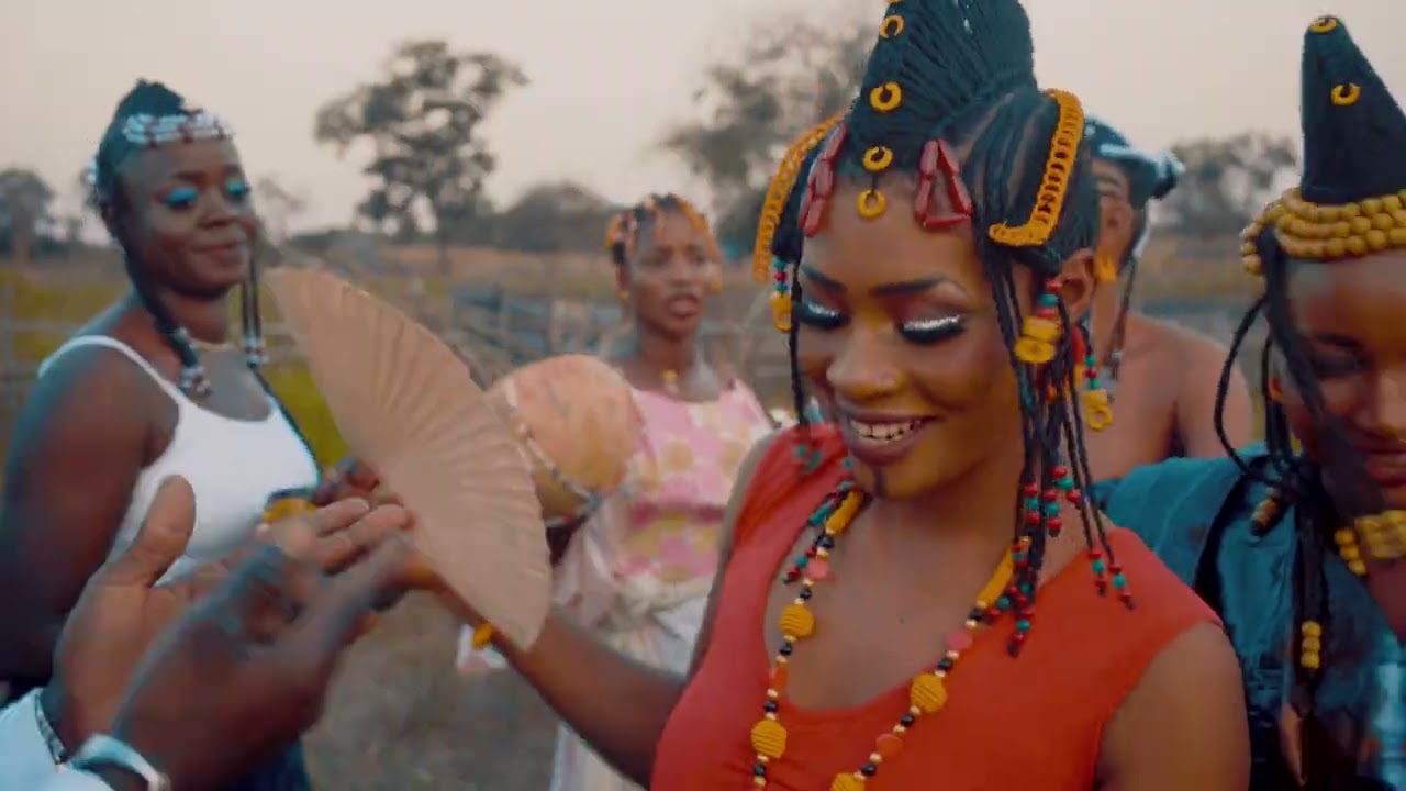 Bouba keita ka Djiwo clip  Officiel