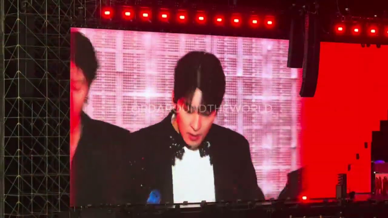 SEVENTEEN – Fear Live at [RIGHT HERE] World Tour In Singapore Day 1