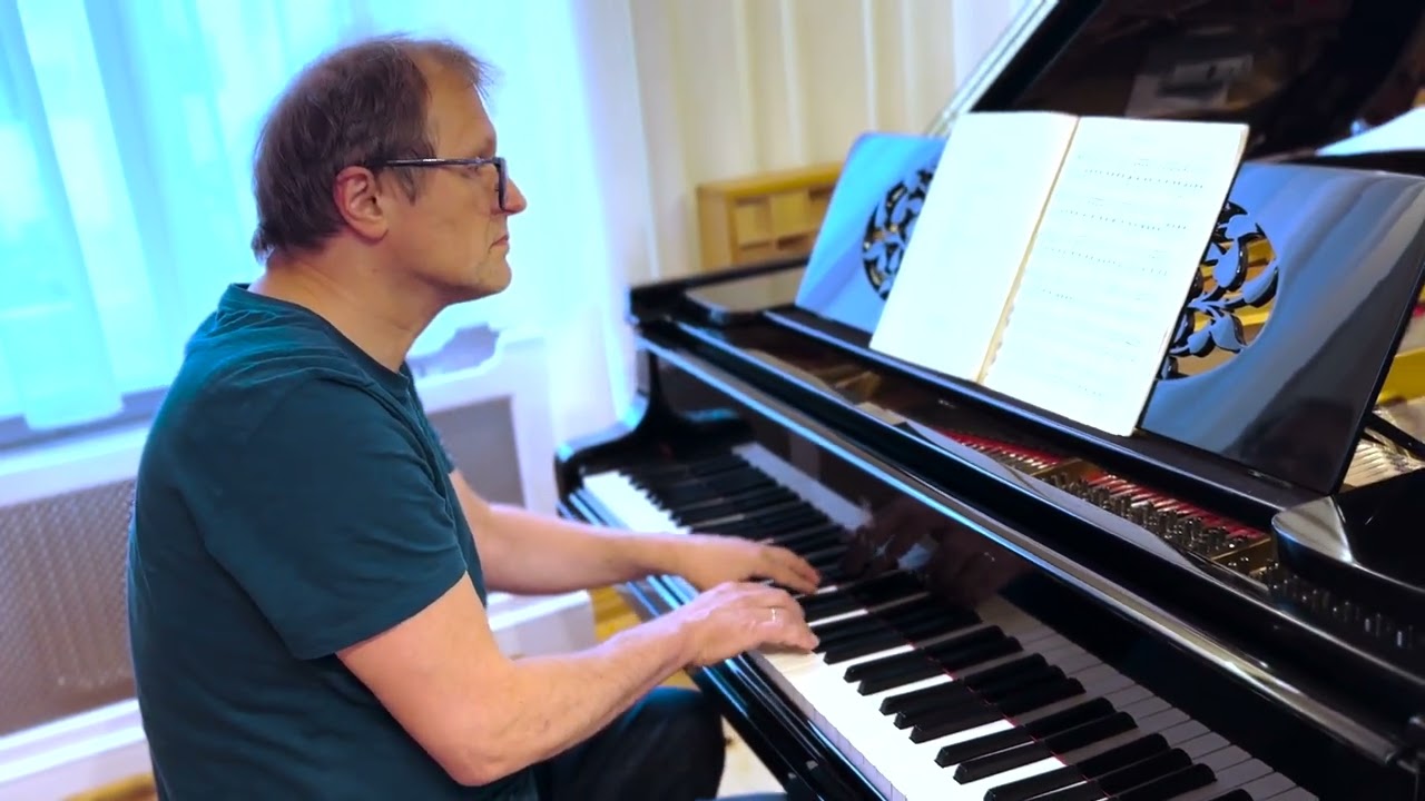 Aram Chatchaturjan - Kinderalbum für Klavier: Adantino