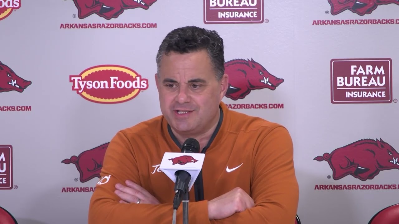 Texas coach Sean Miller - 