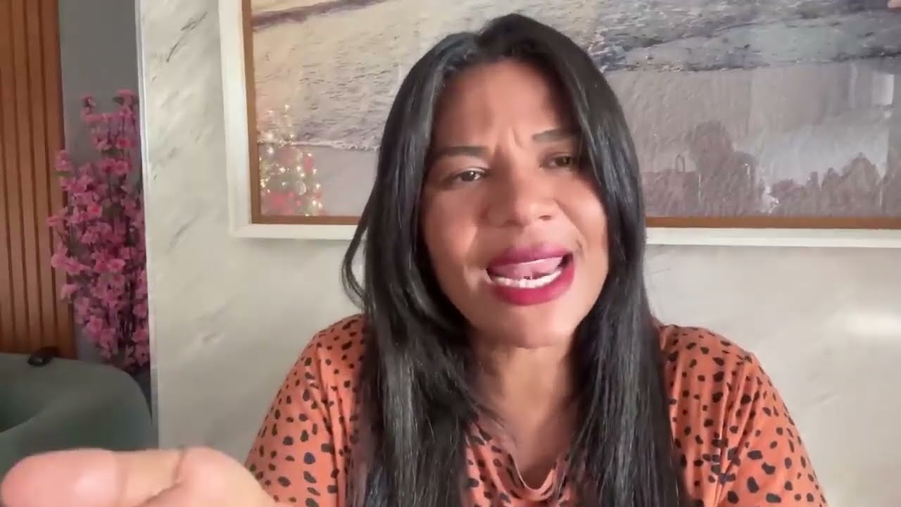 Alguém perdeu sossego nessa madrugada o sono foi embora e ainda hoje vai entrar em contato