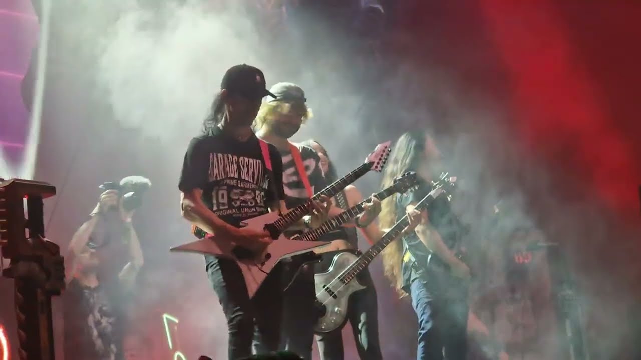 Dragonforce - Through The Fire and Flames @ Tivoli Vredenburg 2025
