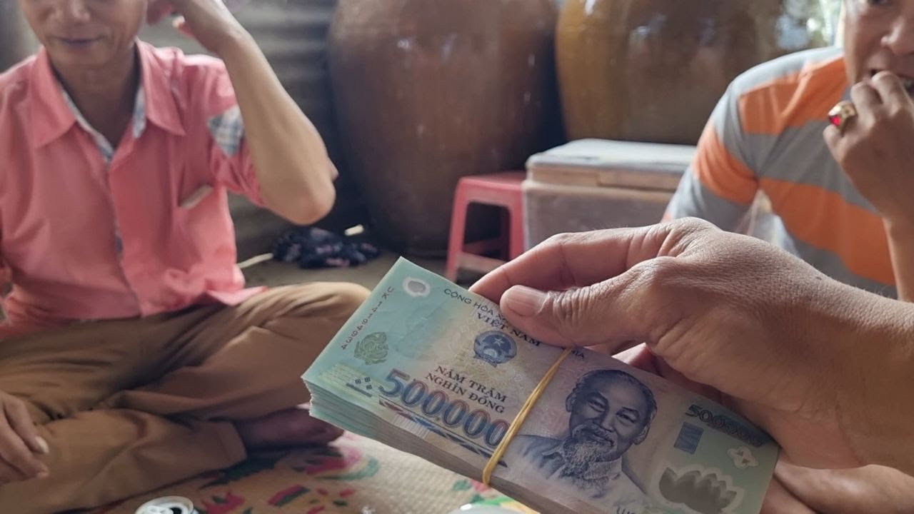 Tập 134 : Làm Nồi Lẩu Rắn Ăn Mừng Và Công Khai Tiền YouTuBe Hàng Tháng Của Kênh Mười Thương Săn Bắt