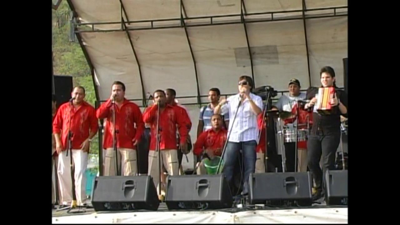 Me Gusta Me Gusta - Silvestre Dangond & Juancho De La Espriella - En Santa Marta