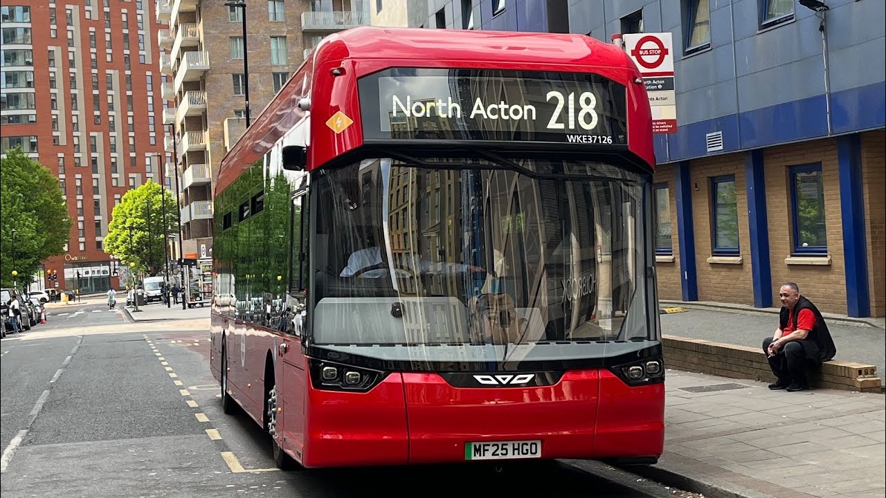 *Brand New* Journey on London Bus Route 218 | GB Kite WKE37110 (MF25 HFU)