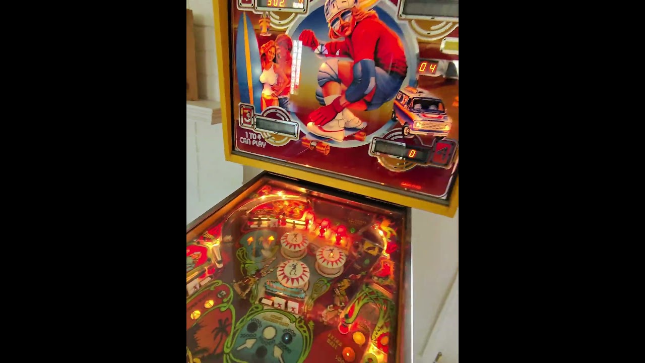 Skateball Pinball by Bally 1980. Play more Pinball #skateboardinghalloffame #museum #pinball